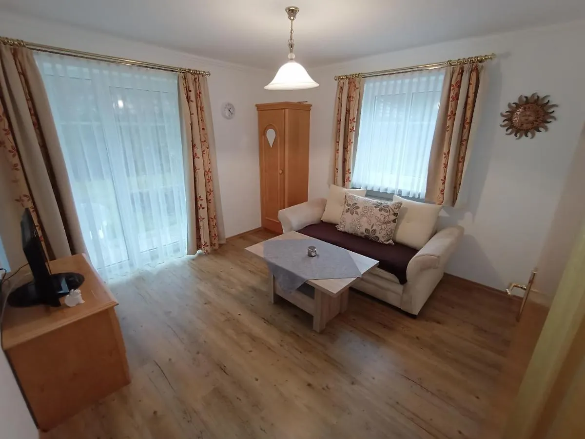Apartment Ferienappartement Gutshof Hohenwarth Germany