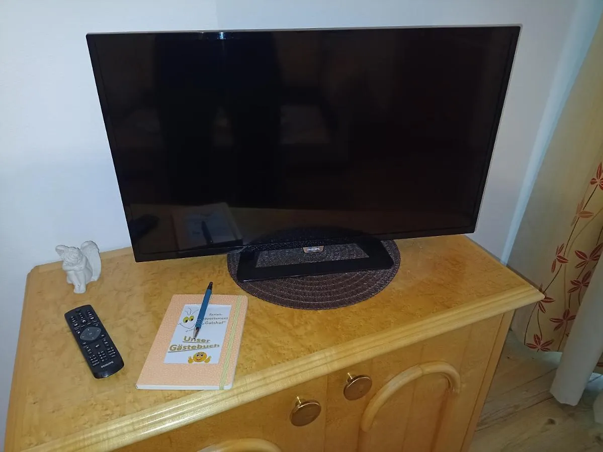 Ferienappartement Gutshof Hohenwarth Apartament